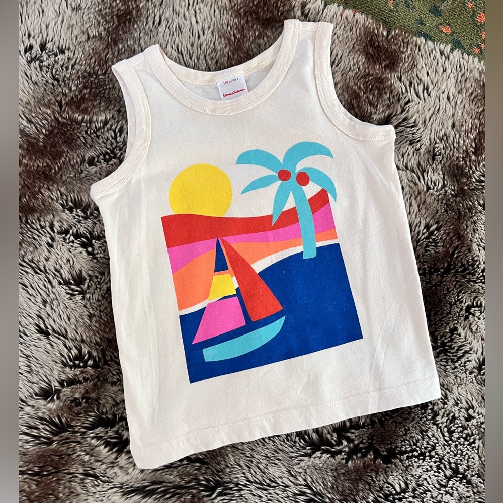 Hanna Andersson || Cream Beach Graphic Tank Top